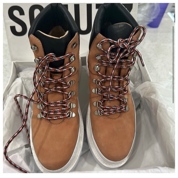 Schutz Marla Honey Beige/Black Suede Platform combat Boots Sz 9 NIB! - Picture 6 of 12